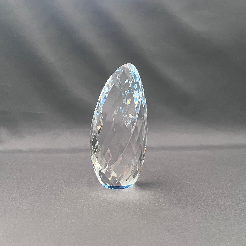 Crystal gm-cut corporate recognition award 