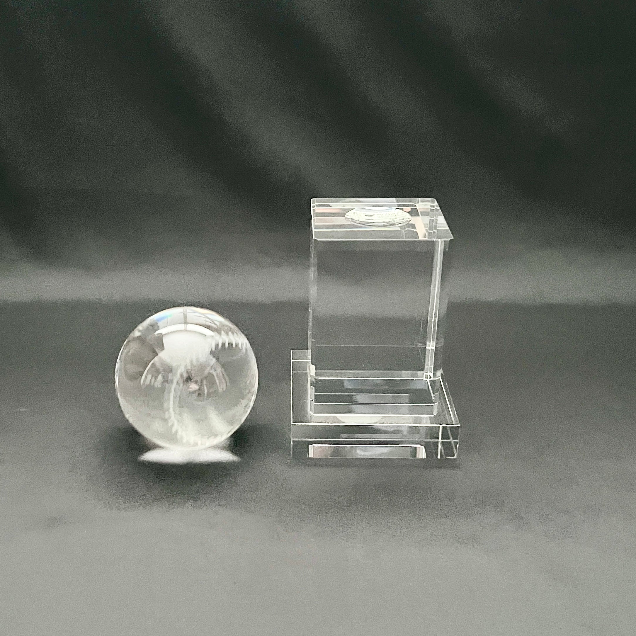 Crystal baseball on engraving base 